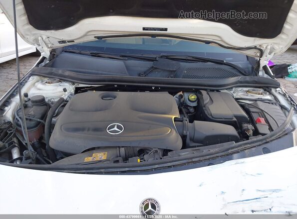 WDDSJ4EB2JN681165 2018 MERCEDES-BENZ CLA 250 White Vista trasera