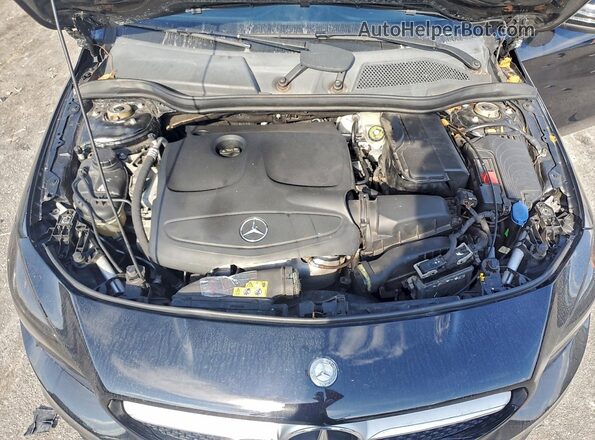 WDDSJ4EB6GN287449 2016 MERCEDES-BENZ CLA-CLASS Black Вид задньої частини салону