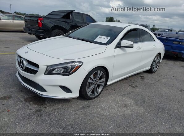 WDDSJ4EBXKN722126 2019 MERCEDES-BENZ CLA 250 White Front left