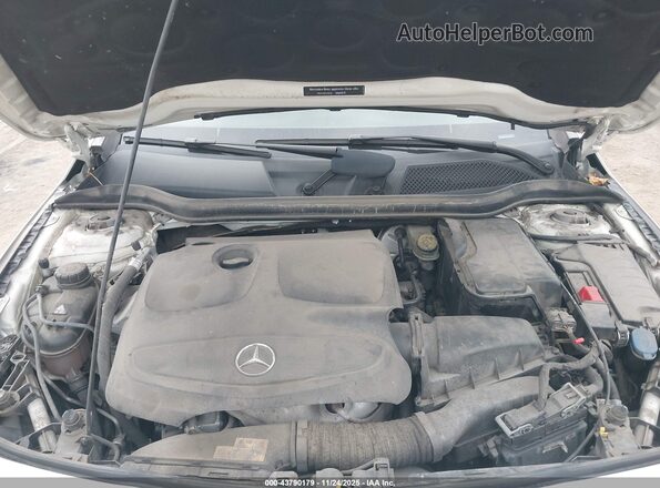 WDDSJ4GB3JN573179 2018 MERCEDES-BENZ CLA 250 White 