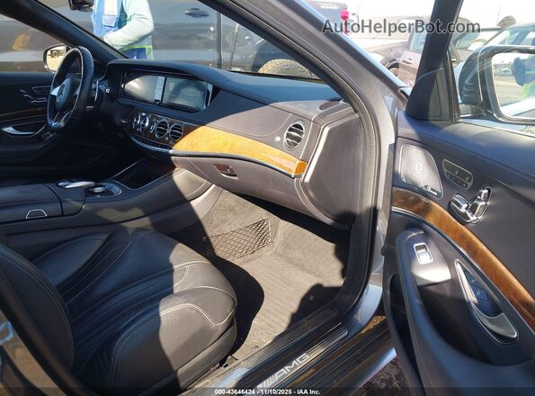 WDDUG7JB5HA304068 2017 MERCEDES-BENZ AMG S 63 Gray Вид салону спереду