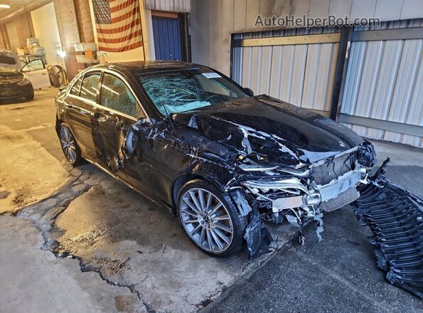 WDDWF8DB3LR558689 2020 MERCEDES-BENZ C Черный Передняя правая четверть