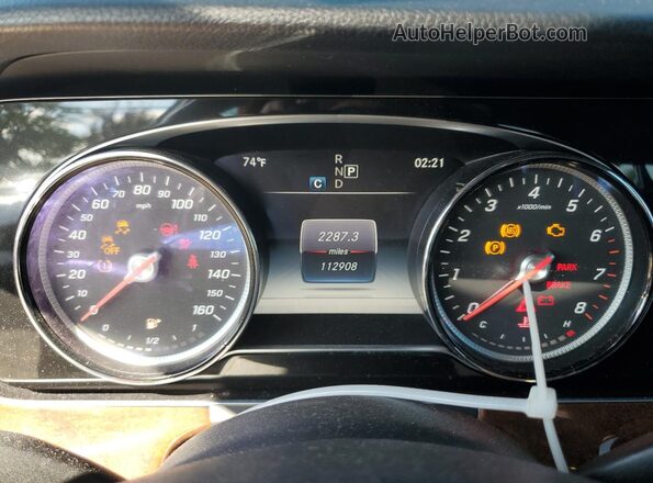 WDDZF4KB2HA134774 2017 MERCEDES-BENZ E Blue ხელსაწყოთა პანელის ხედი