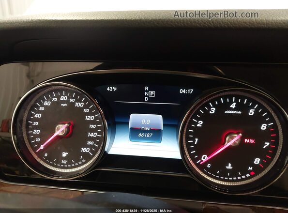 WDDZF4KB6JA390003 2018 MERCEDES-BENZ E-CLASS White Vista de los asientos traseros