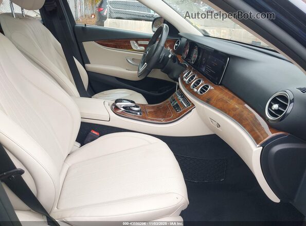 WDDZF4KB7KA670806 2019 MERCEDES-BENZ E-CLASS Blue Вид салону спереду