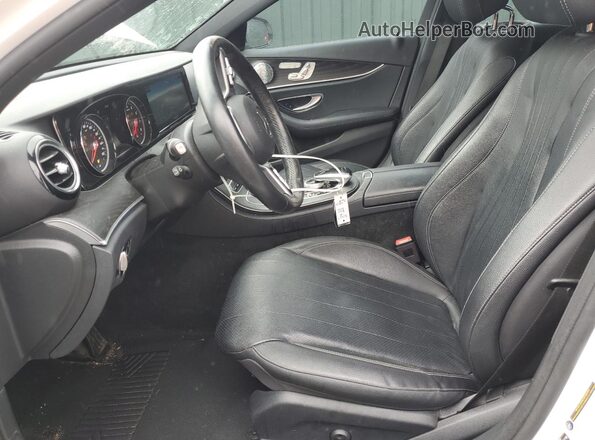 WDDZF6JB0KA490807 2019 MERCEDES-BENZ E White Вид салону спереду