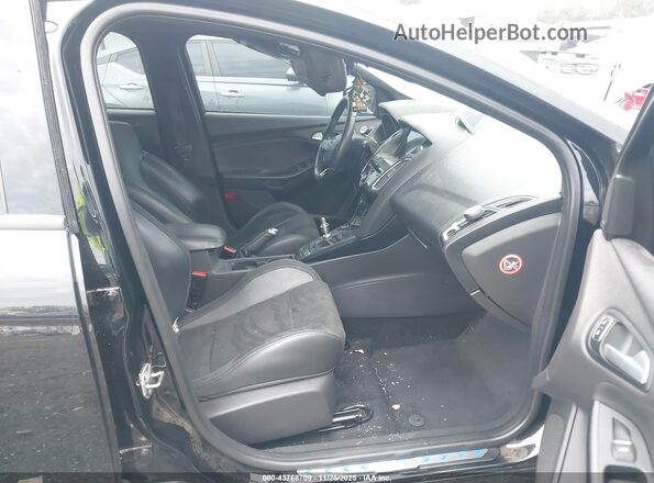 WF0DP3TH7G4116327 2016 FORD FOCUS RS Black Вид салону спереду
