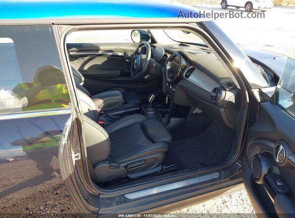 WMW53DH07P2T98957 2023 MINI HARDTOP Black Vista interior delantera