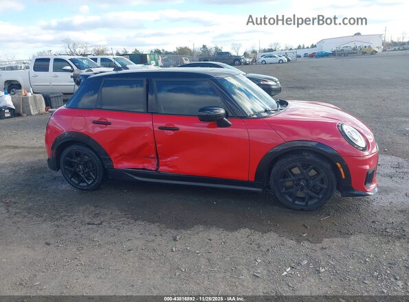 WMW53GD04S2W60773 2025 MINI HARDTOP Красный Вид задней части салона