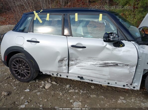 WMW53GD05S2W70812 2025 MINI HARDTOP Белый Вид спереди