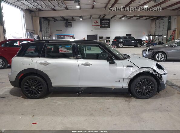 WMWLU1C56K2F30222 2019 MINI CLUBMAN Gray 360 interior view