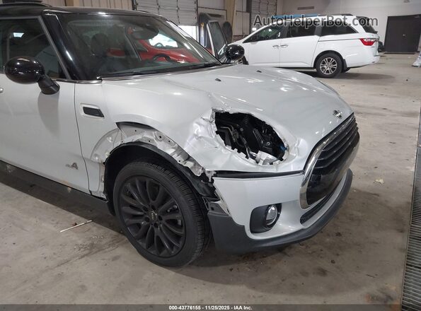 WMWLU1C56K2F30222 2019 MINI CLUBMAN Gray Front view