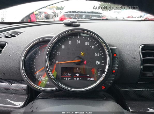 WMWLU5C50H2E81552 2017 MINI CLUBMAN Серый Вид задних сидений