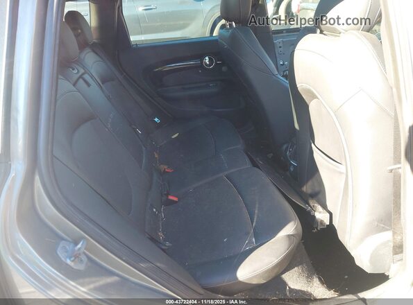 WMWLU5C54J2G03268 2018 MINI CLUBMAN Gray Vista de la etiqueta del VIN