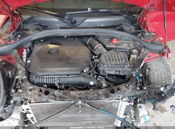 WMWXJ1C07N2R41841 2022 MINI CLUBMAN Red უკანა ხედი
