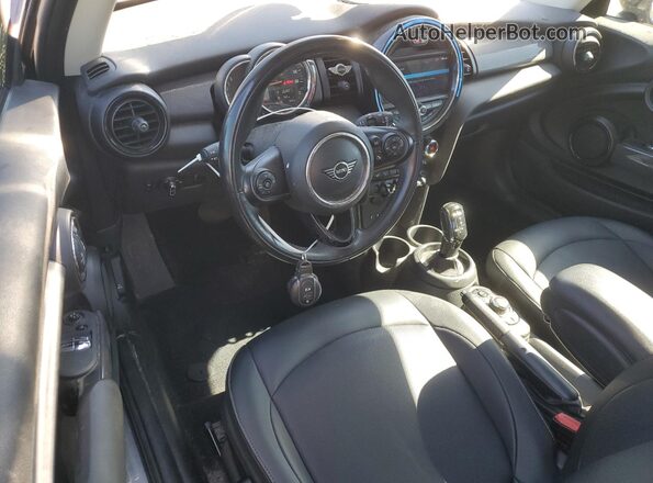 WMWXR3C04L2L91385 2020 MINI COOPER Black Vista del salpicadero