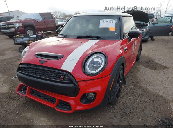 WMWXR5C03M2N86830 2021 MINI HARDTOP Red წინა მარცხენა ხედი სამი მეოთხედიდან