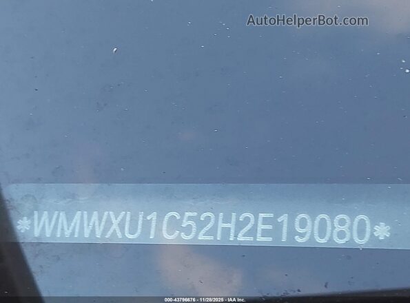 WMWXU1C52H2E19080 2017 MINI HARDTOP Green Vista del compartimento del motor