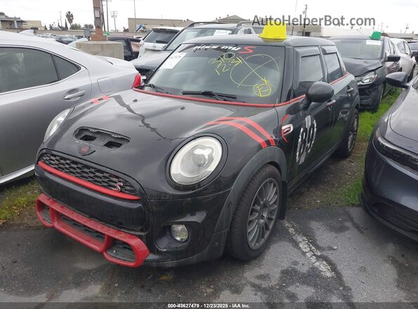 WMWXU3C54J2F51100 2018 MINI HARDTOP Черный Передняя левая четверть