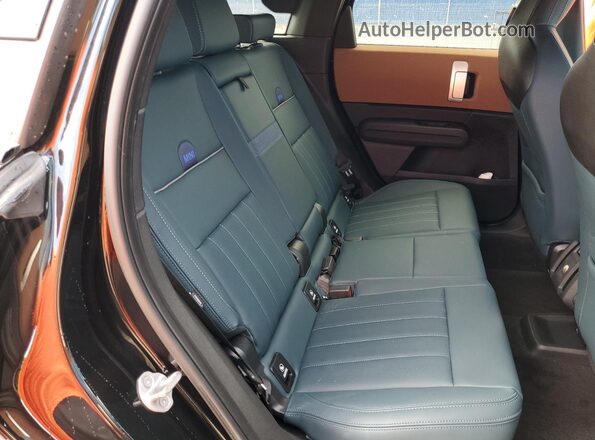 WMZ23GA04S7R00059 2025 MINI COUNTRYMAN Black Вид задньої частини салону
