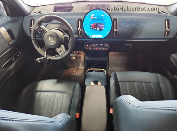 WMZ23GA09S7S30847 2025 MINI COUNTRYMAN Blue Dashboard view