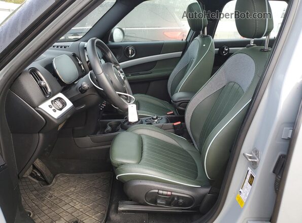WMZ53BR06P3R19716 2023 MINI COOPER Gray Vista interior delantera