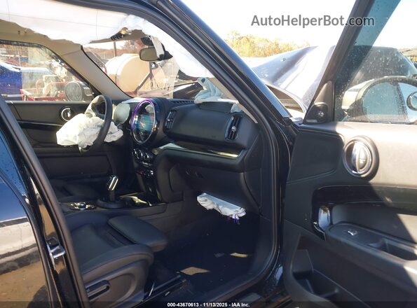 WMZ83BR03P3P73238 2023 MINI COUNTRYMAN Black Front interior view
