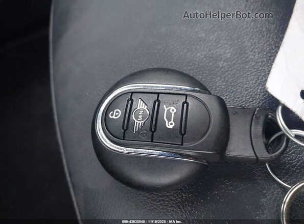 WMZ83BR03R3R60689 2024 MINI COUNTRYMAN Green 