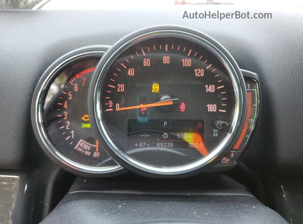 WMZYV5C51K3F58243 2019 MINI COOPER Black Սարքավորումների վահանակի տեսք
