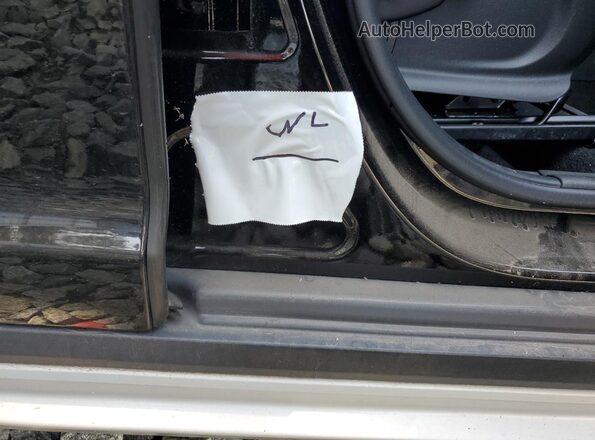 WMZYV5C51K3F58243 2019 MINI COOPER Black Շարժիչի բաժամունքի տեսք