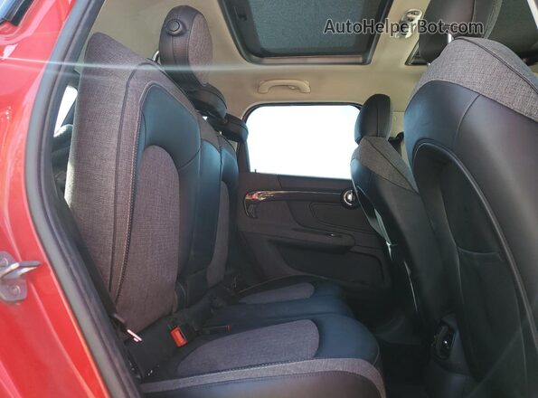 WMZYW7C07L3L09103 2020 MINI COOPER Red Հետևի նստատեղերի տեսք