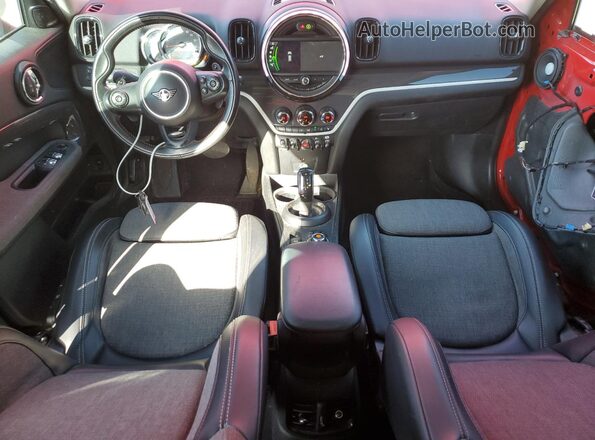 WMZYW7C07L3L09103 2020 MINI COOPER Red Առջևի վահանակի տեսք