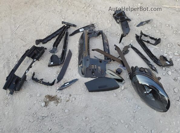 WP0AA2A94SS206147 2025 PORSCHE 911 Серебряный Вид подкапотного пространства