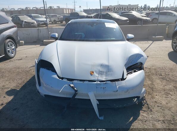 WP0AA2Y15PSA14648 2023 PORSCHE TAYCAN White Սարքավորումների վահանակի տեսք