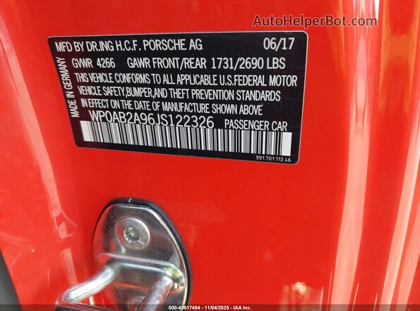 WP0AB2A96JS122326 2018 PORSCHE 911 Orange ძრავის განყოფილების ხედი