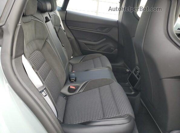 WP0AB2Y10SSA41603 2025 PORSCHE TAYCAN Teal Vista de los asientos traseros