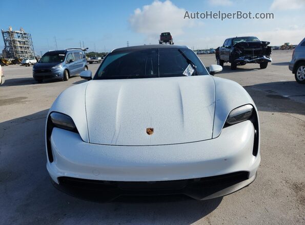 WP0AB2Y11MSA44545 2021 PORSCHE TAYCAN White Widok z przodu