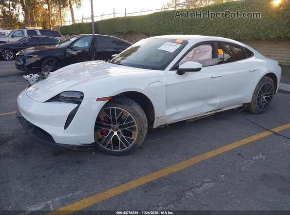 WP0AB2Y17MSA41780 2021 PORSCHE TAYCAN White Առջևի ձախ երեք քառորդ տեսարան