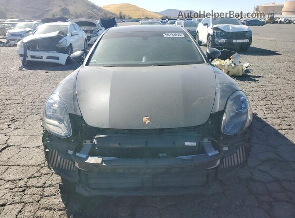 WP0AE2A76JL127672 2018 PORSCHE PANAMERA Черный Вид спереди