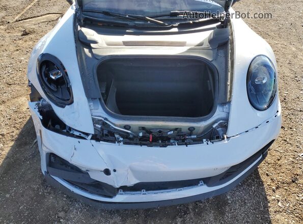 WP0CA2A91SS235646 2025 PORSCHE 911 White Vista interior trasera