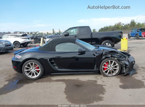 WP0CB2A89HS241269 2017 PORSCHE BOXSTER Black Widok wnętrza z tyłu
