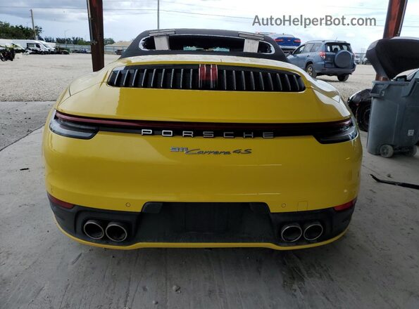 WP0CB2A98LS263152 2020 PORSCHE 911 Yellow Вид ззаду