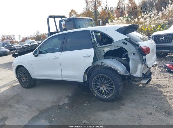 WP1AA2A22JKA03807 2018 PORSCHE CAYENNE White 