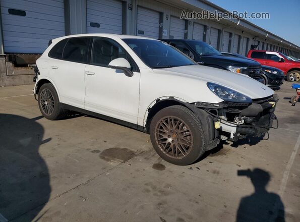 WP1AA2A29HKA87795 2017 PORSCHE CAYENNE Белый 