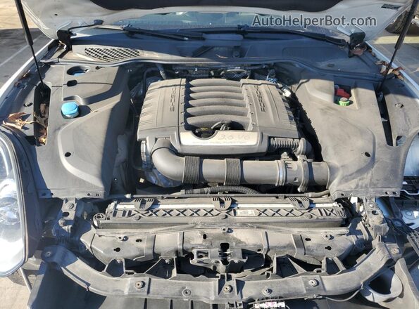 WP1AA2A29HKA87795 2017 PORSCHE CAYENNE Белый 