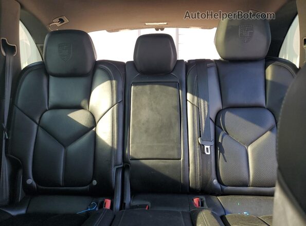 WP1AA2A29HKA87795 2017 PORSCHE CAYENNE Белый 