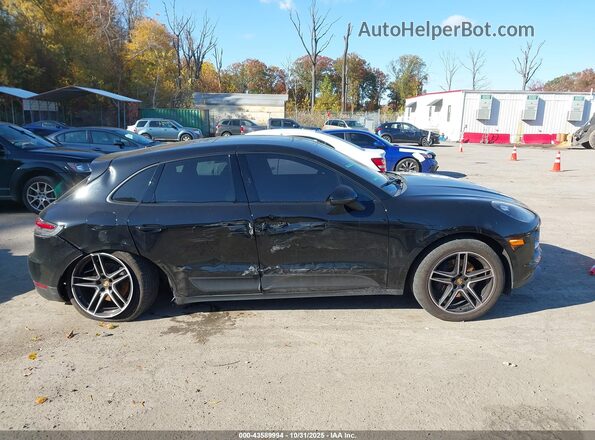 WP1AA2A50LLB02746 2020 PORSCHE MACAN Black 