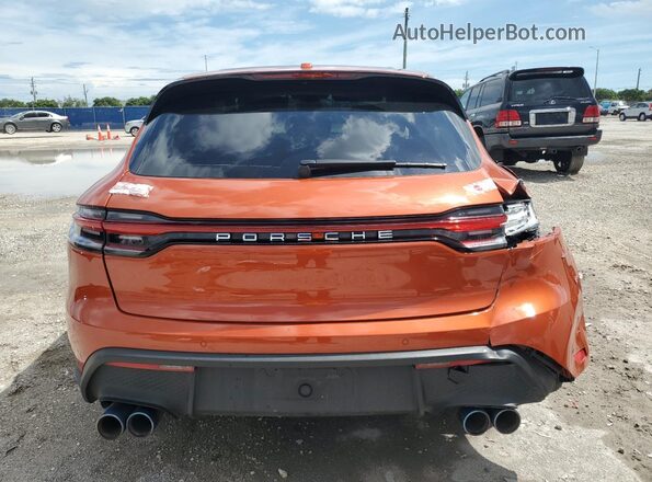 WP1AA2A50NLB00675 2022 PORSCHE MACAN Оранжевый Вид сзади