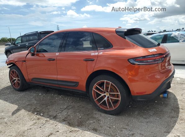 WP1AA2A50NLB00675 2022 PORSCHE MACAN Оранжевый Задняя левая четверть