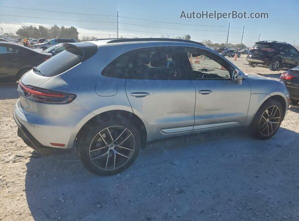 WP1AA2A51PLB03149 2023 PORSCHE MACAN Серебряный Задняя правая четверть